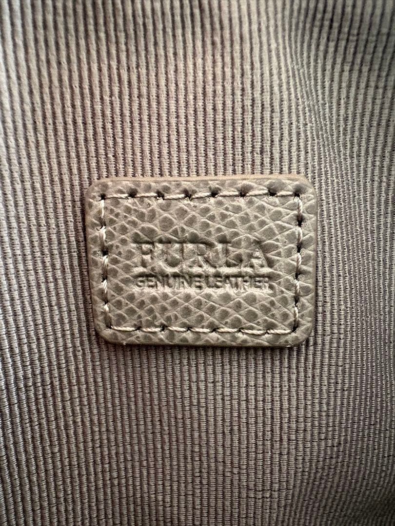 【極美品】FURLA フルラ ショルダーバッグ グレージュ