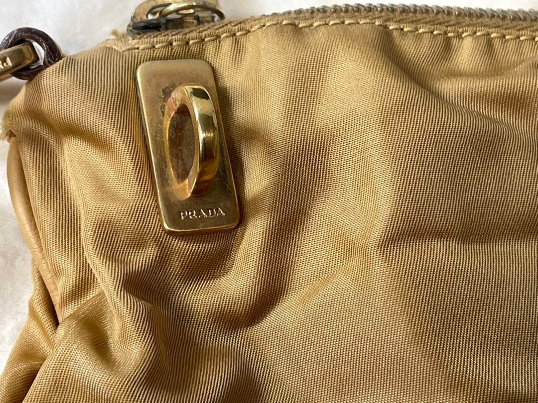 美品　プラダ PRADA ワンショルダー 三角ロゴ ナイロン ベージュ系
