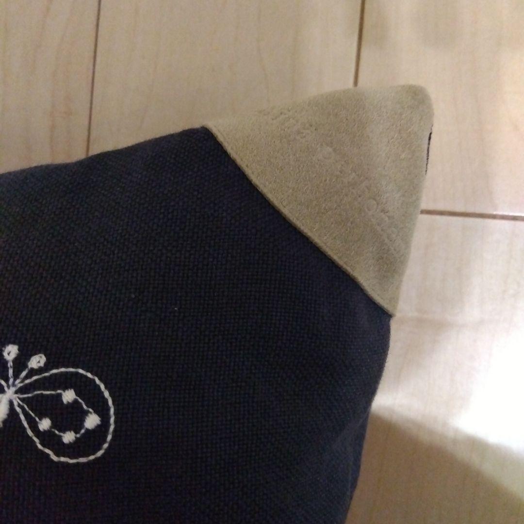 ミナペルホネン　choucho　クッションカバー