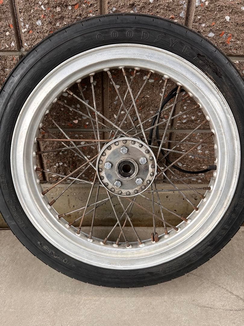 ハーレーダビッドソン用19インチカスタムアルミスポークホイール　ショベル　パン