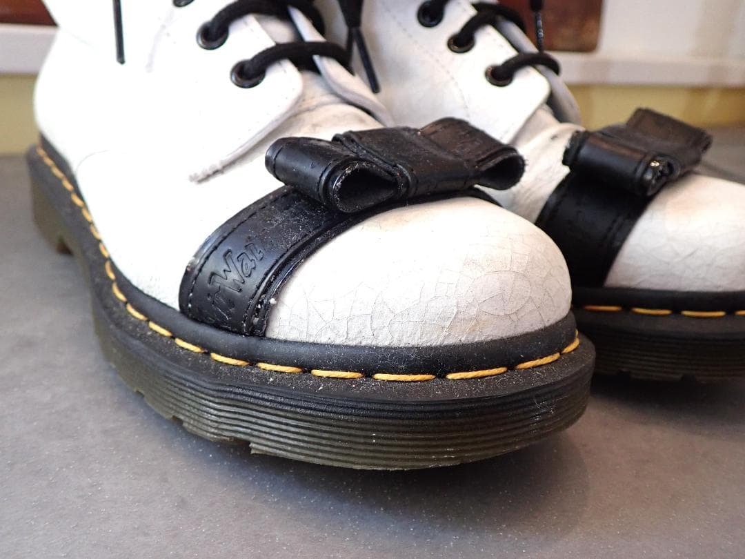 Dr. Martens ホワイト ブラック ワークブーツ 8ホール 24㎝