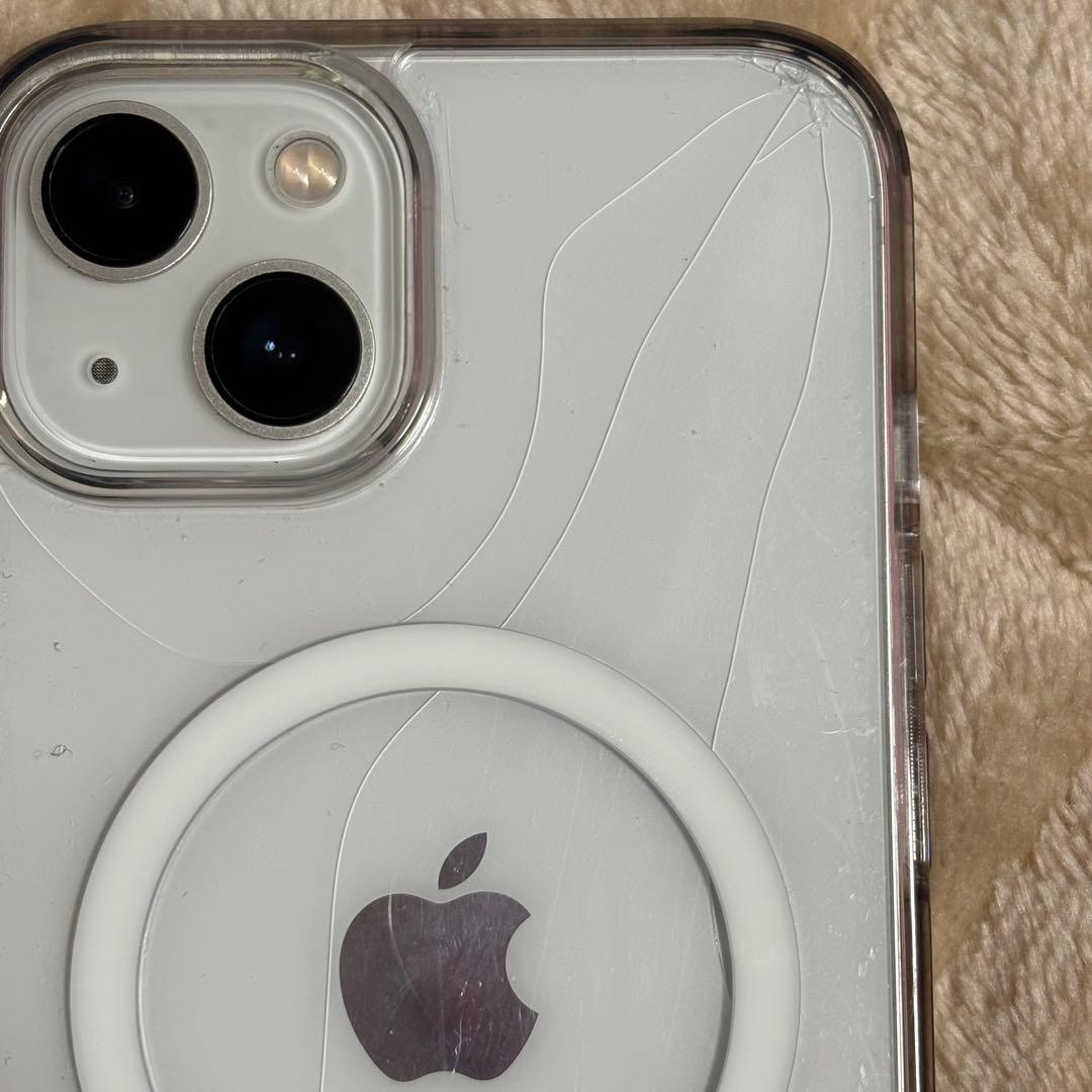 iPhone13 本体　MagSafe対応ケース付き