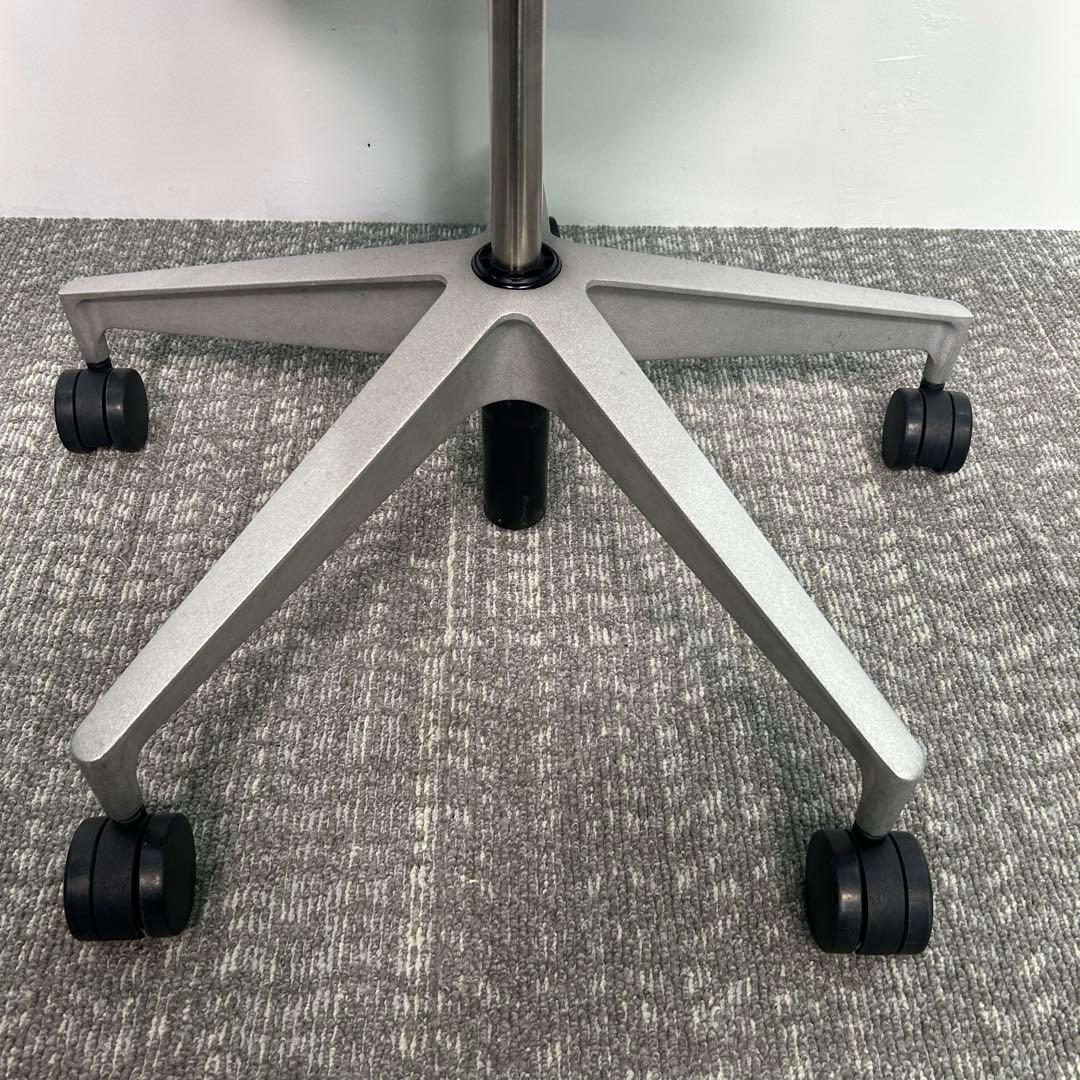 Herman Miller,セトゥーチェア グレー系 オフィスチェア　メッシュ