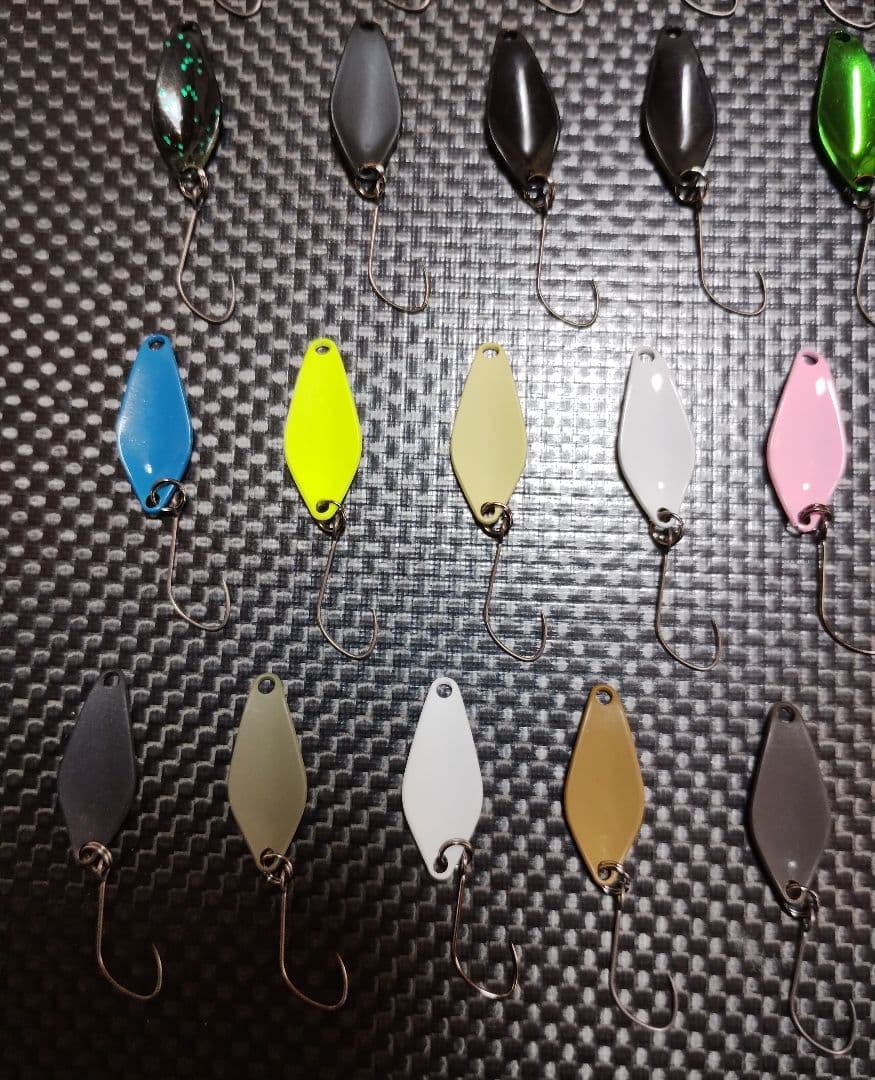 ヴァルケイン ハイバースト０.８ｇスプーン ３４個セット