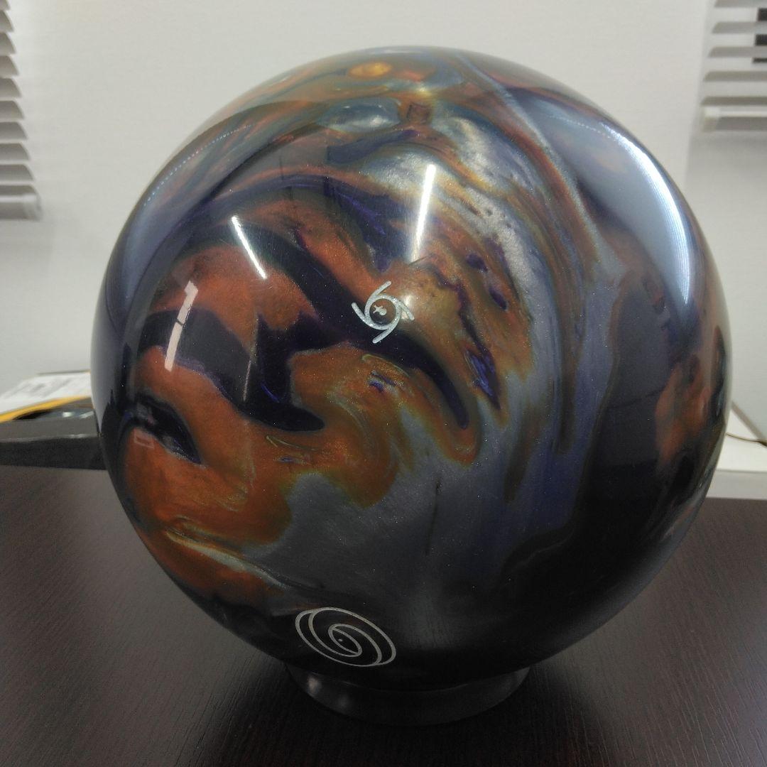 Storm Equinox ボウリングボール 14p4oz