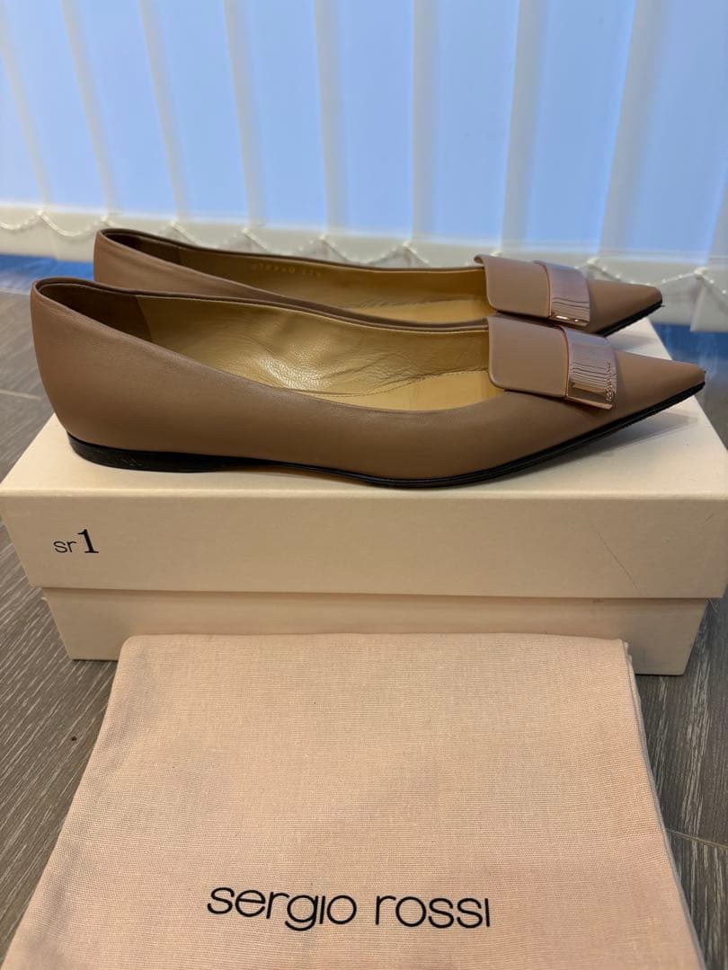 sergio rossi ポインテッドトゥフラットシューズ