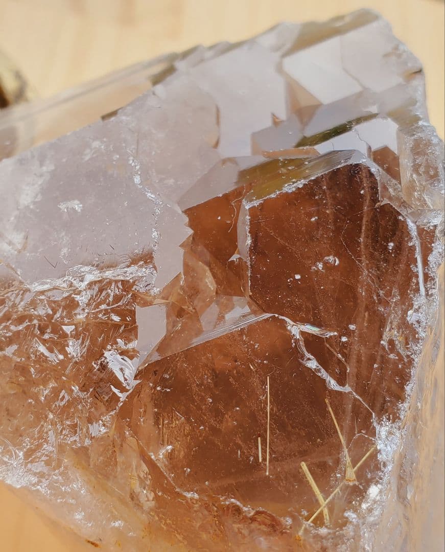 巨大‼️約500g越え‼️初期‼️ザギマウンテンクォーツの原石(ルチル入り)