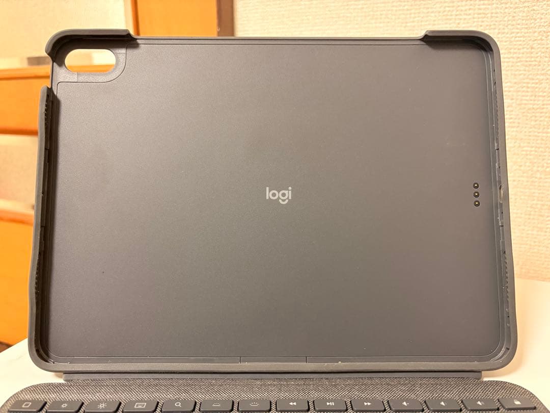 Logitech iPad キーボードカバー 日本語配列