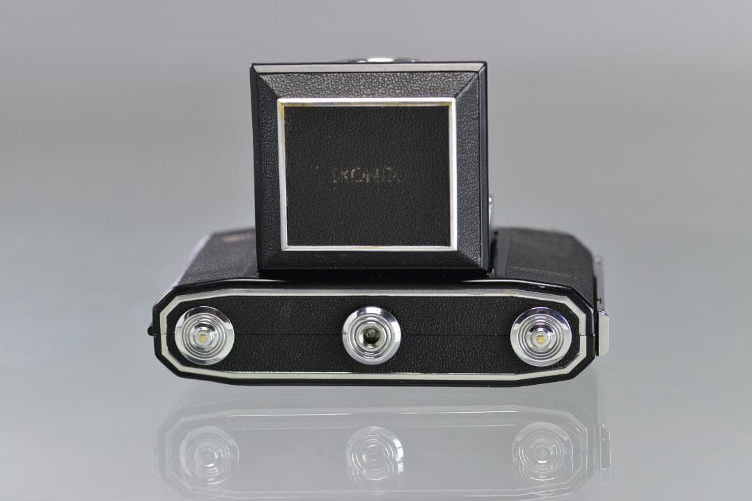 Carl Zeiss Ikon 523/16 中判フィルムカメラ