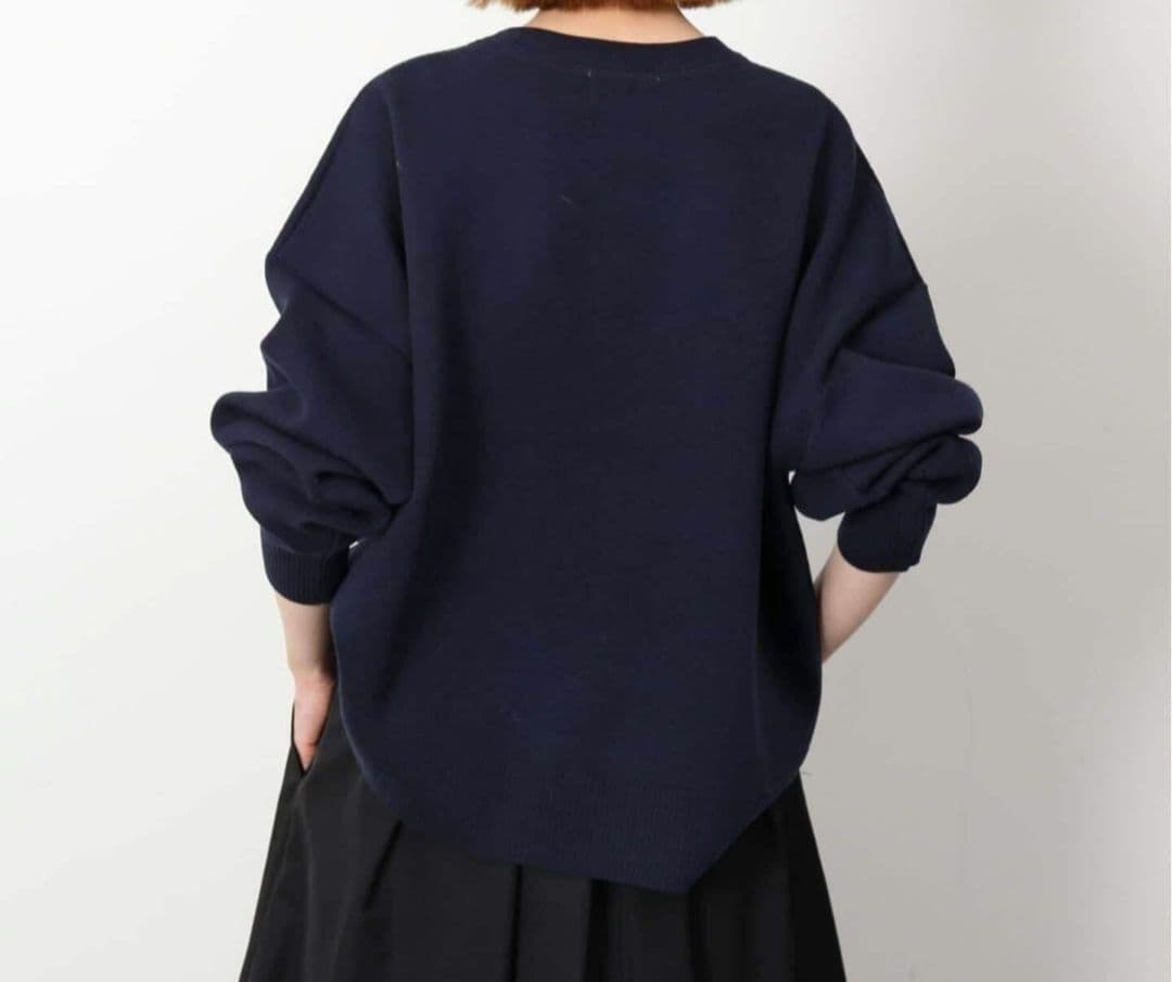 スローブイエナ☆新品タグ付き サガラ刺繍スウェットライクニット　ネイビー