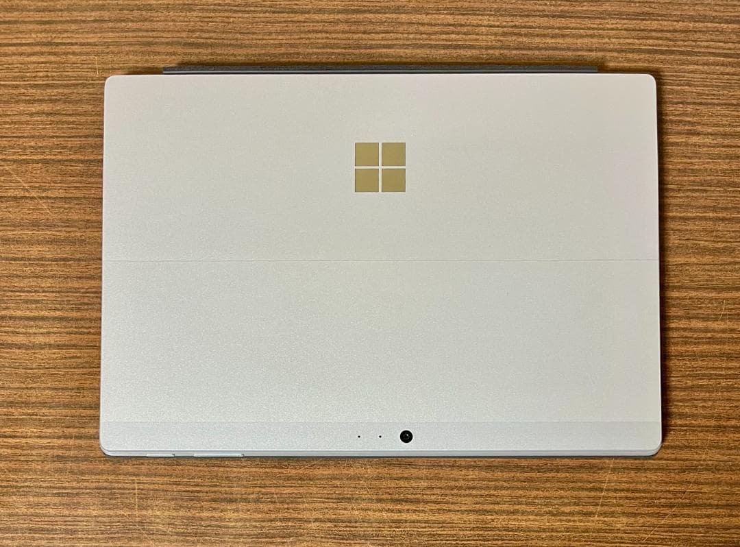 【100%・高性能・LTE対応】Surface Pro 5 8GB/256GB