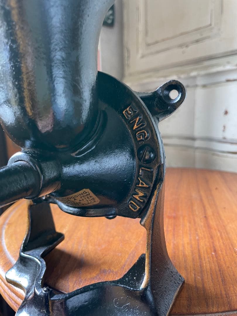 もも様専門イギリスアンティーク 壁掛け　コーヒー　ミル　グラインダー SPONG