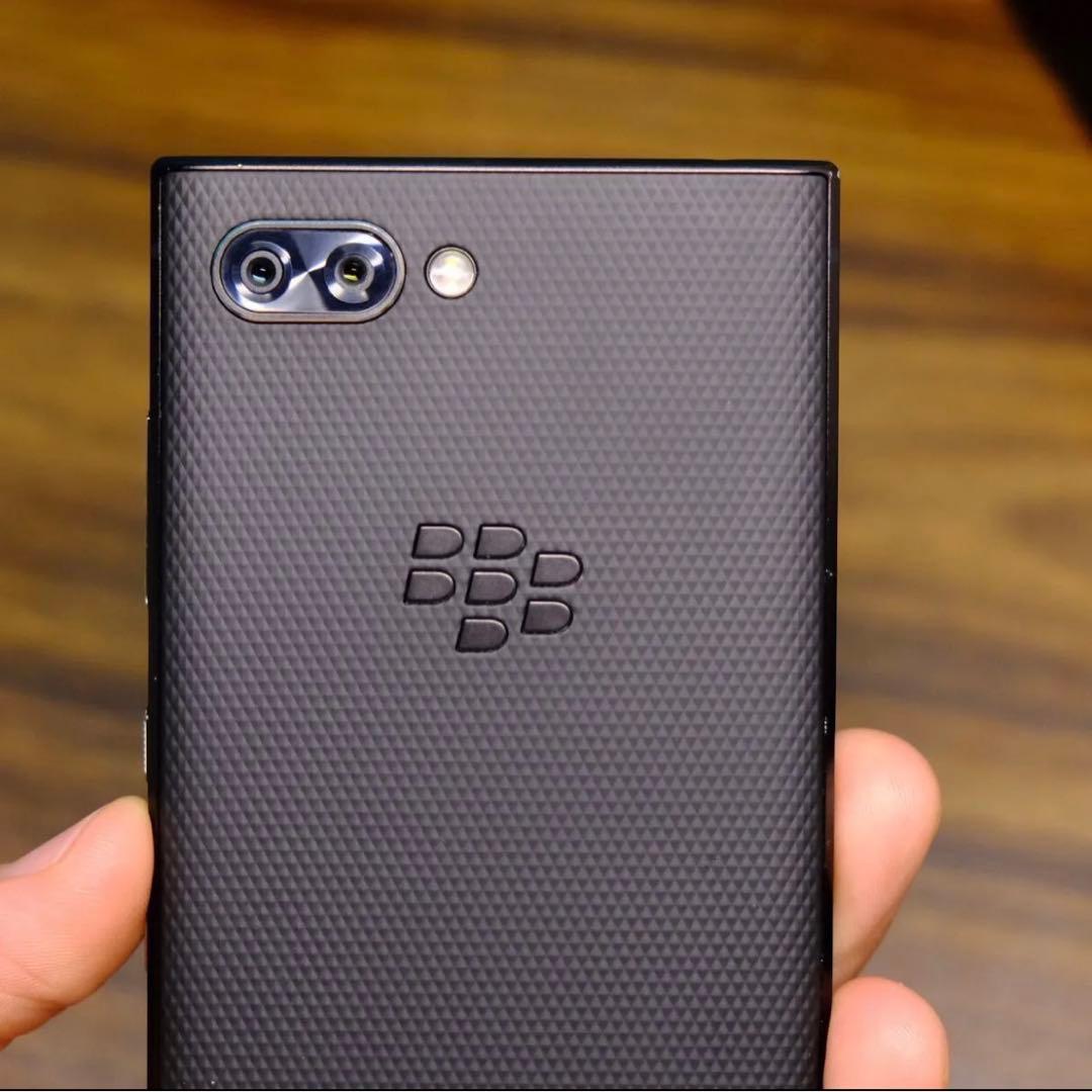 【美品】ブラックベリーKEY2 SIMフリー + ケース