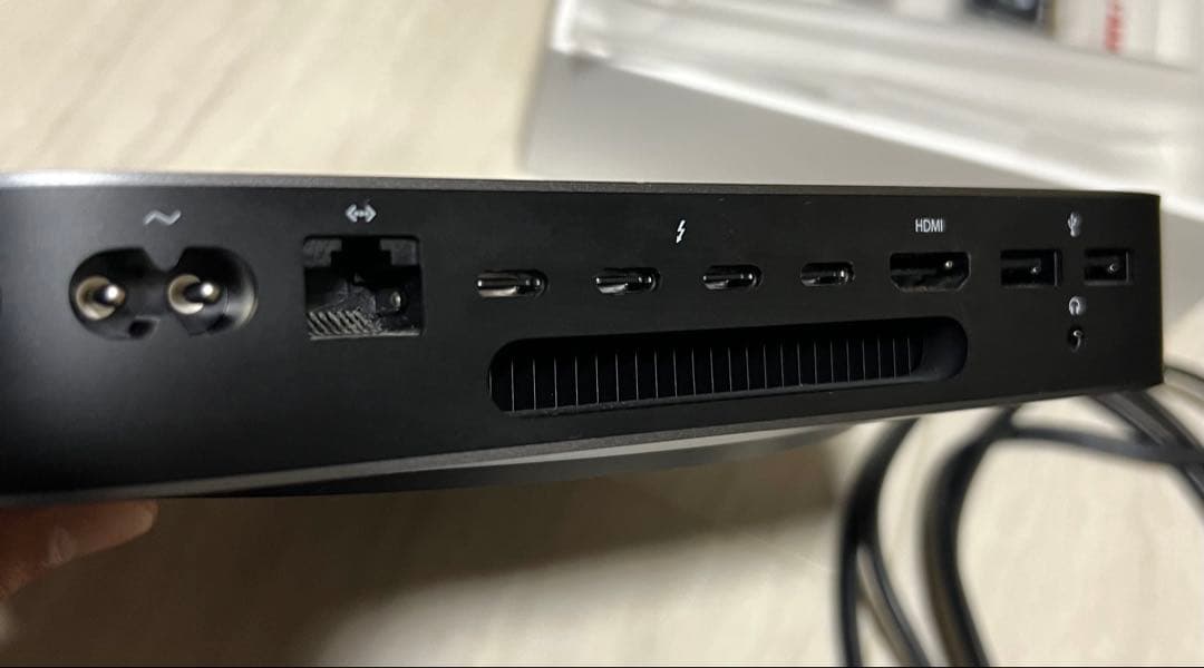 Mac mini Intel core i3 メモリ32GB (2018)