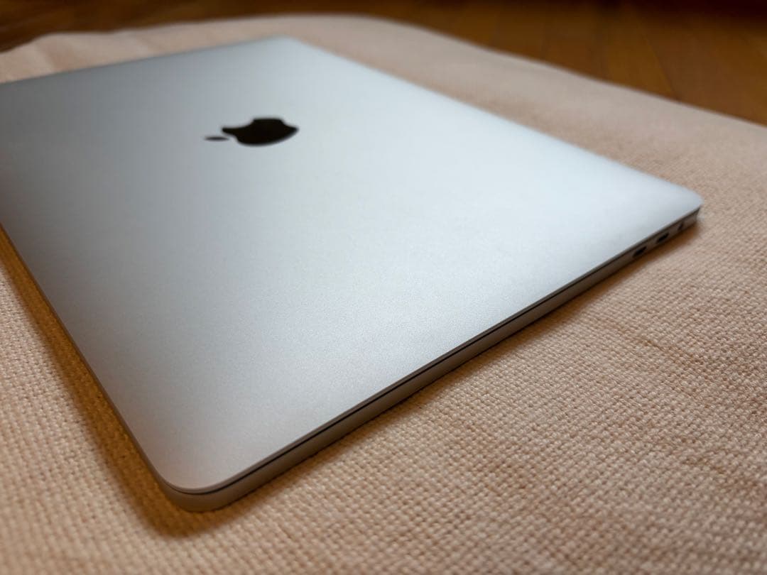 MacBook Pro 13inch 2018 8GB/250GB US配列