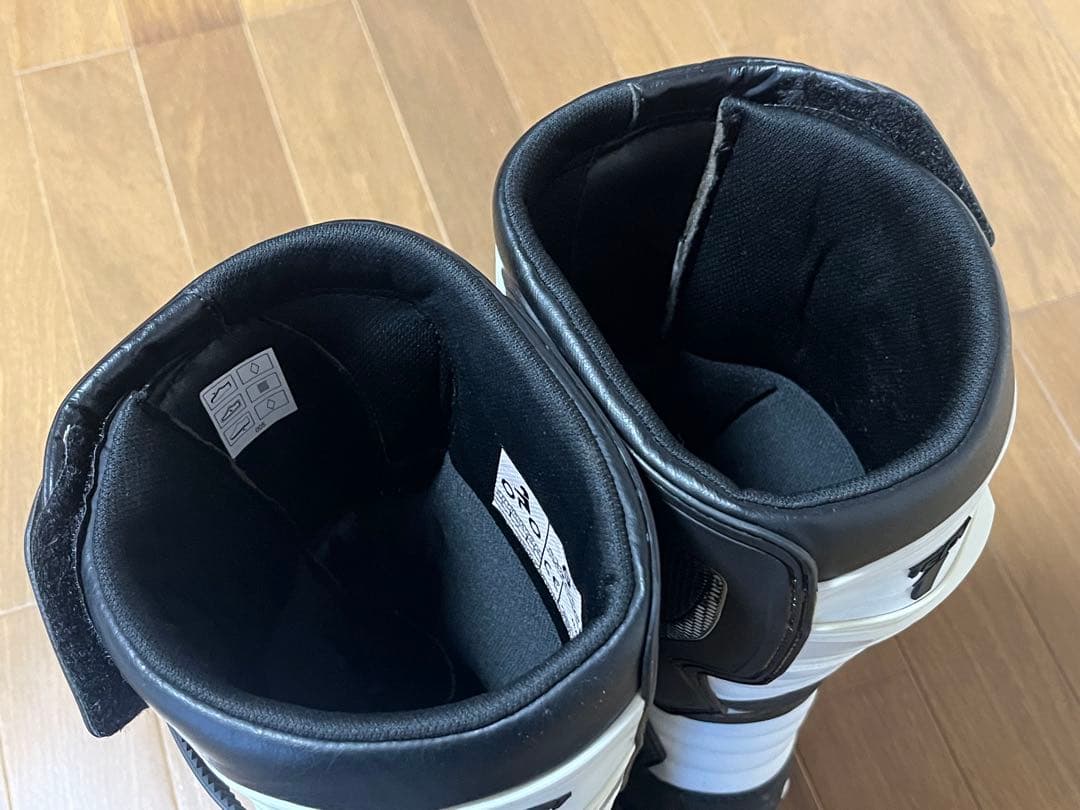 alpinestars TECH1 ブーツ JPN26.5・US8・EUR42