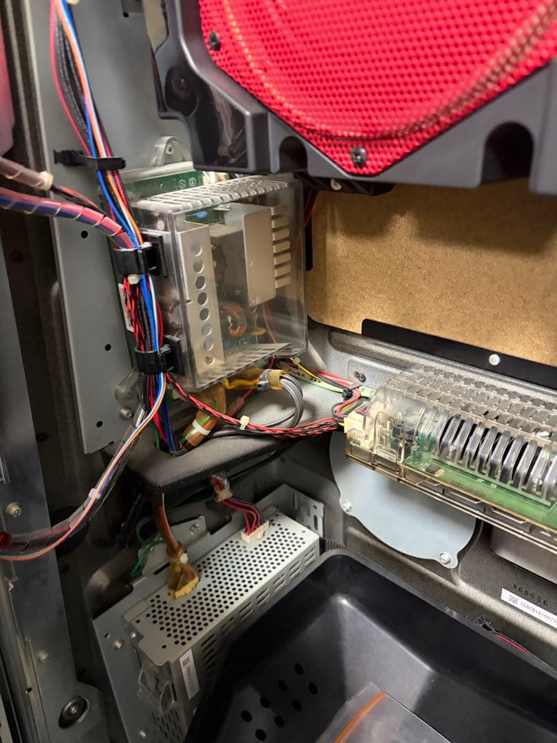 Macy まどマギ2 パチスロ機 ホワイト　自宅まで配送