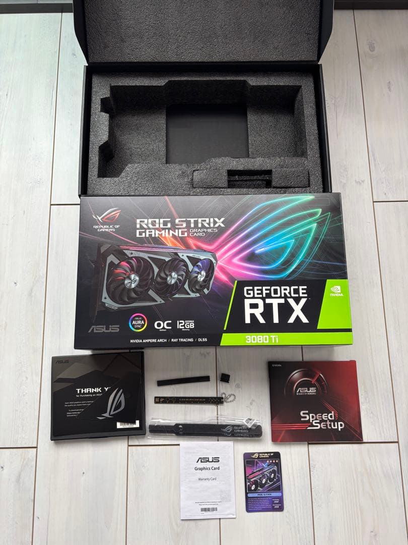 グラフィックボード・グラボ・ビデオカード ASUS ROG STRIX GeForce RTX 3080 Ti OC