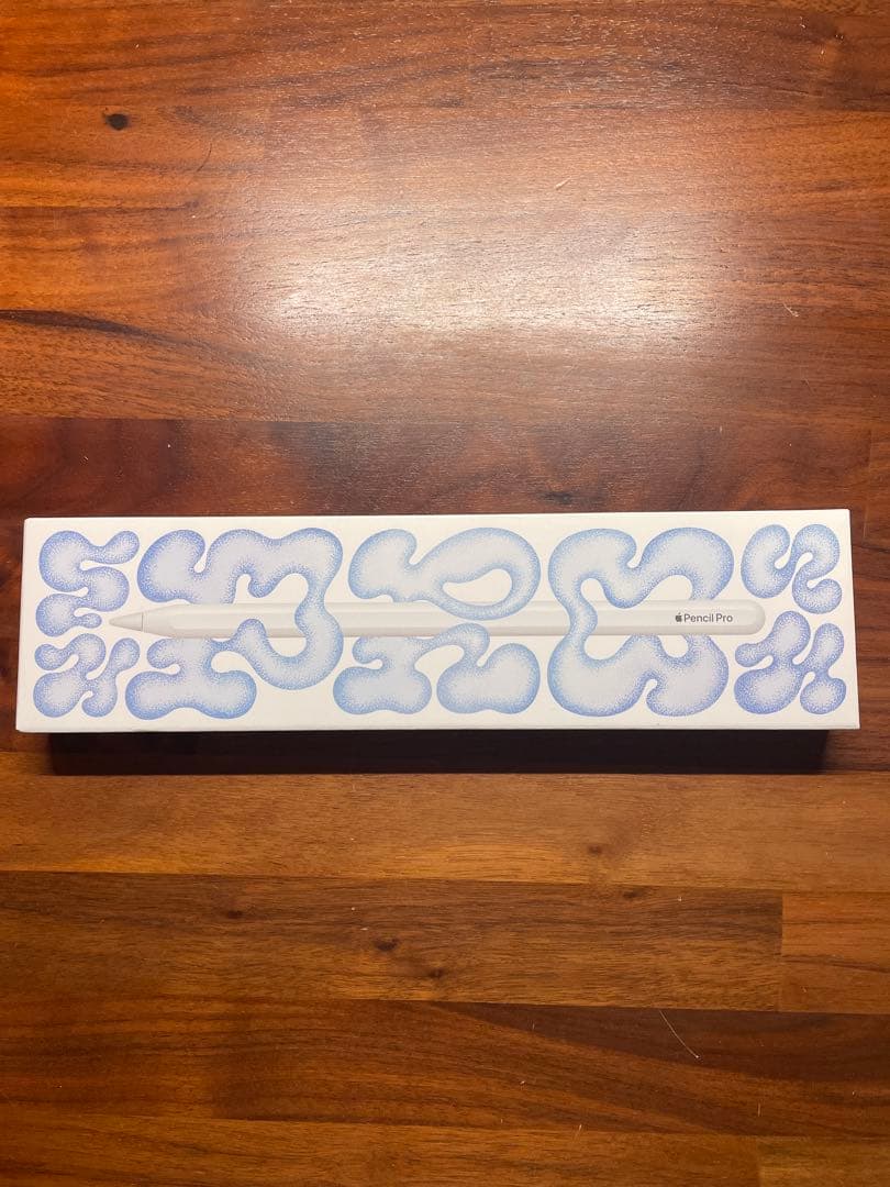 iPad mini A17 Pro用アクセサリー　未開封