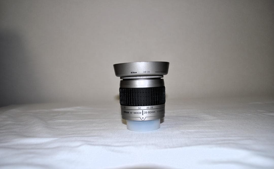 Nikon F80 フィルム一眼レフカメラ　レンズ2本付き