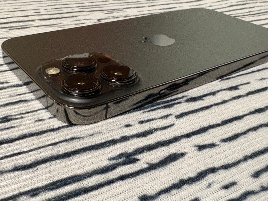 iPhone 13 Pro Max 256GB グラファイト　simフリー