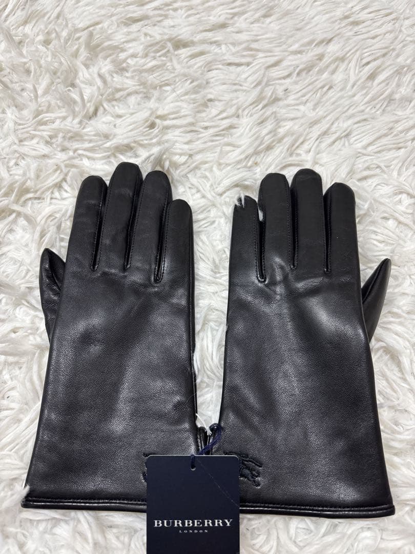 【新品未使用】バーバリーロンドン　手袋　羊革　カシミヤ　ブラック