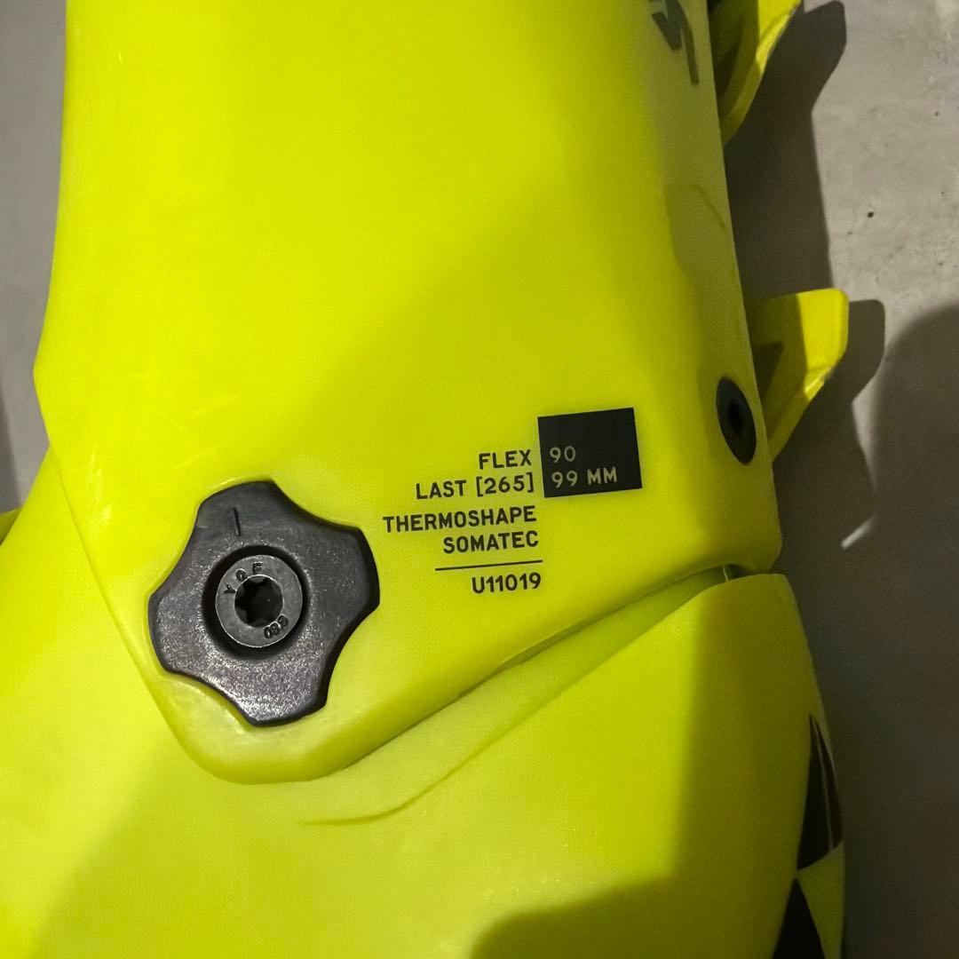 FISCHER RC4 PODIUM スキーブーツ 90