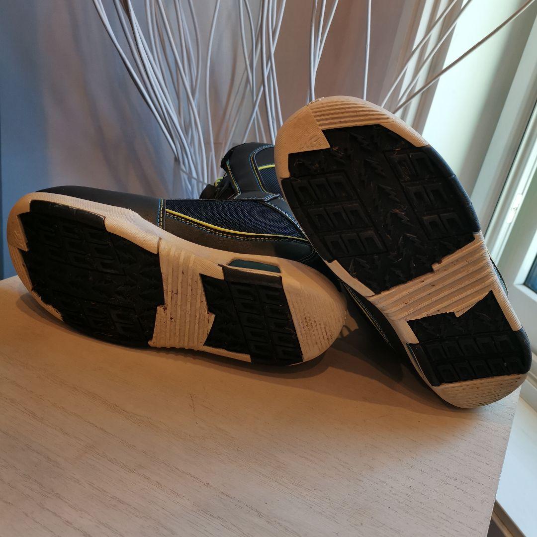 K2ケーツー　キッズスノーボードブーツBOA