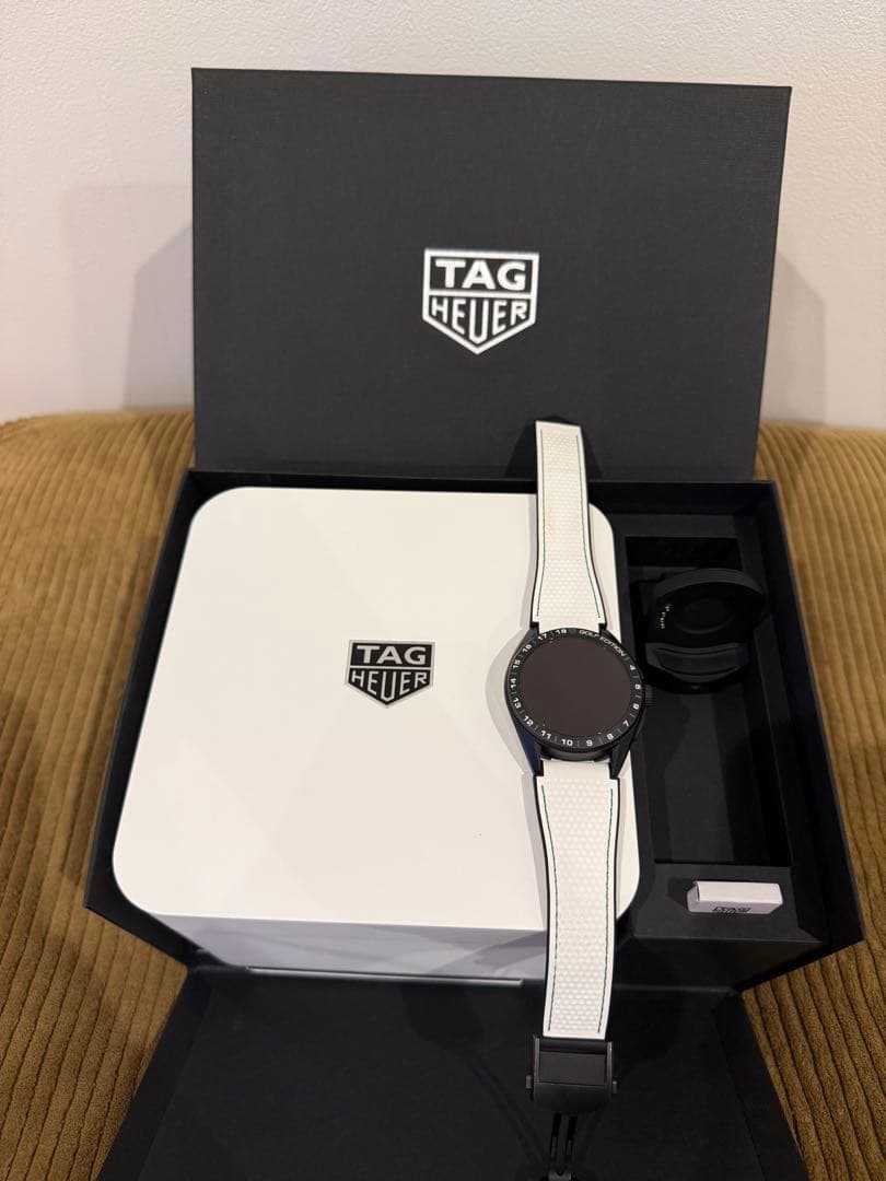 む*む様 タグホイヤーコネクテッド キャリバーE4 45mm ゴルフエディション