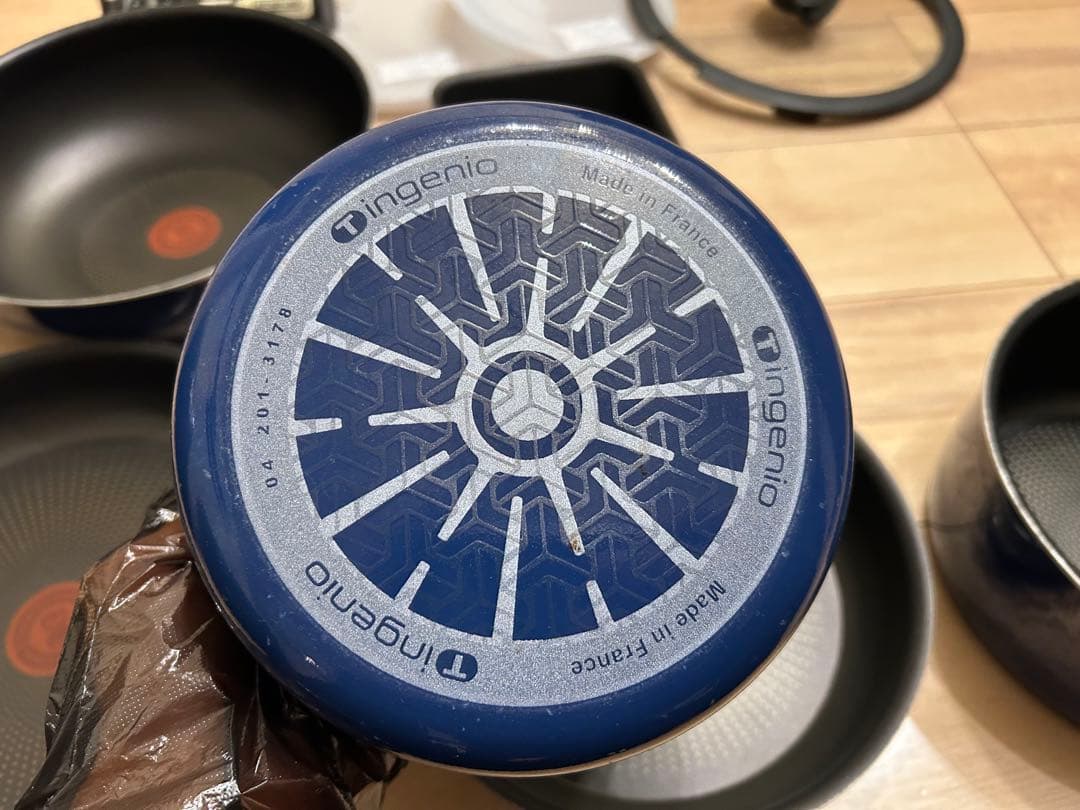 ティファール (T-fal) インジニオ・ネオ フライパンセット (ガス火専用)