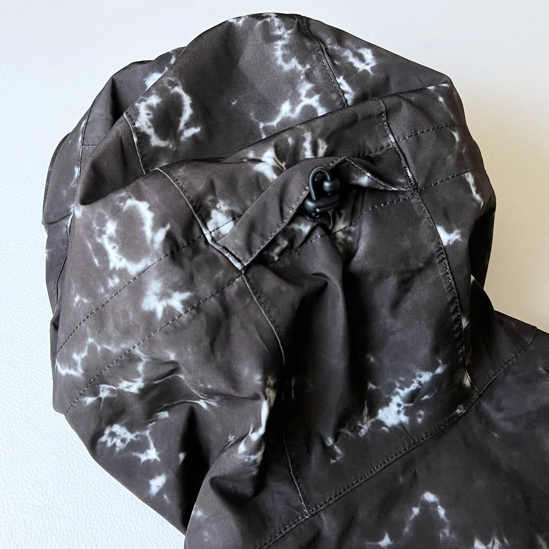 3282 ボルコム　ジャケット ゴアテックス 総柄　黒　青　XS