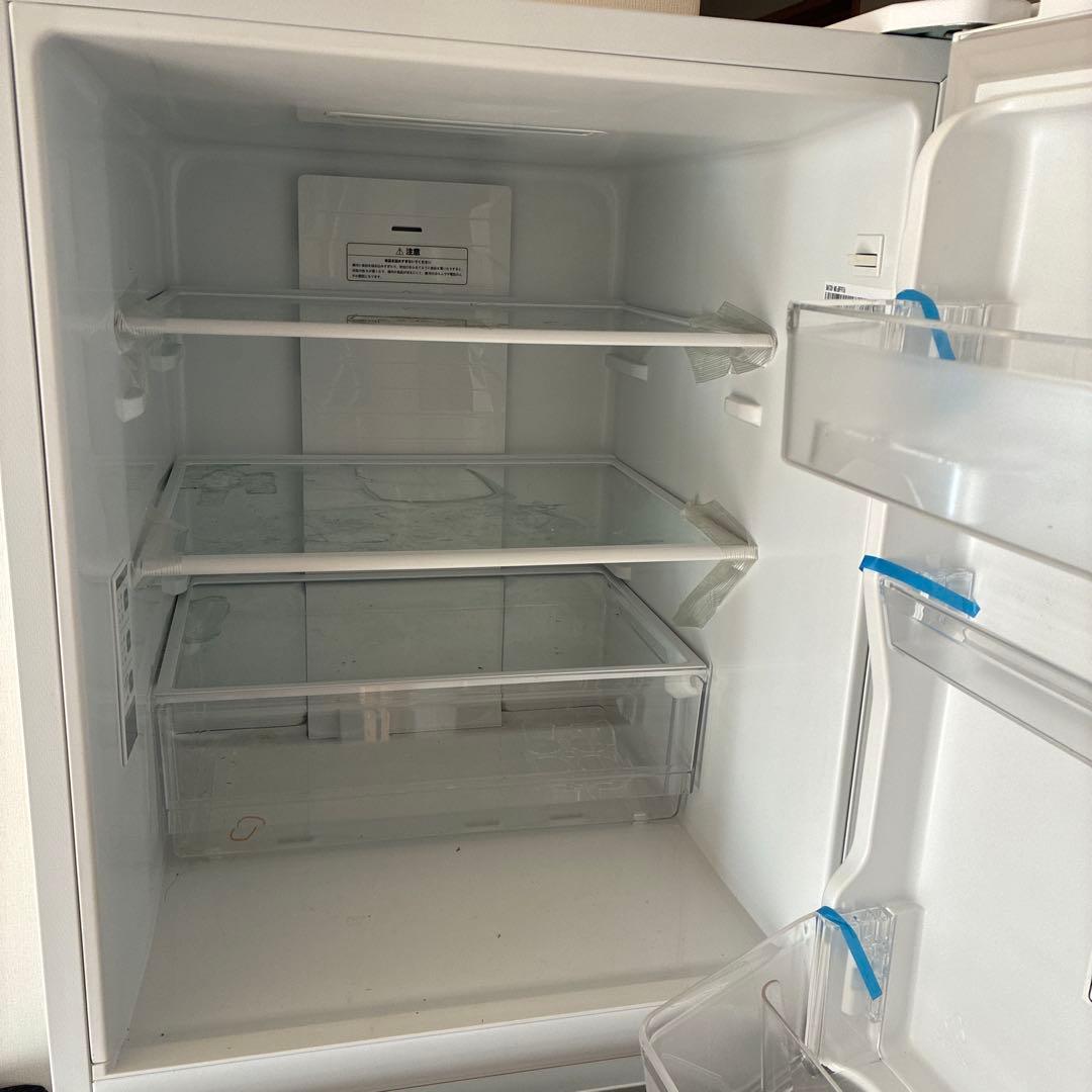 Hisense 冷蔵庫 ガラス棚3段