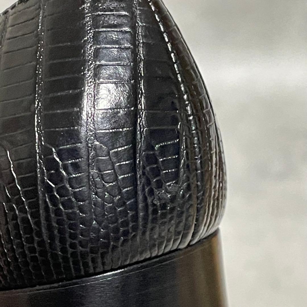 サルヴァトーレフェラガモ　Ferragamo（6） パンプス　ヴァラ　型押し　黒