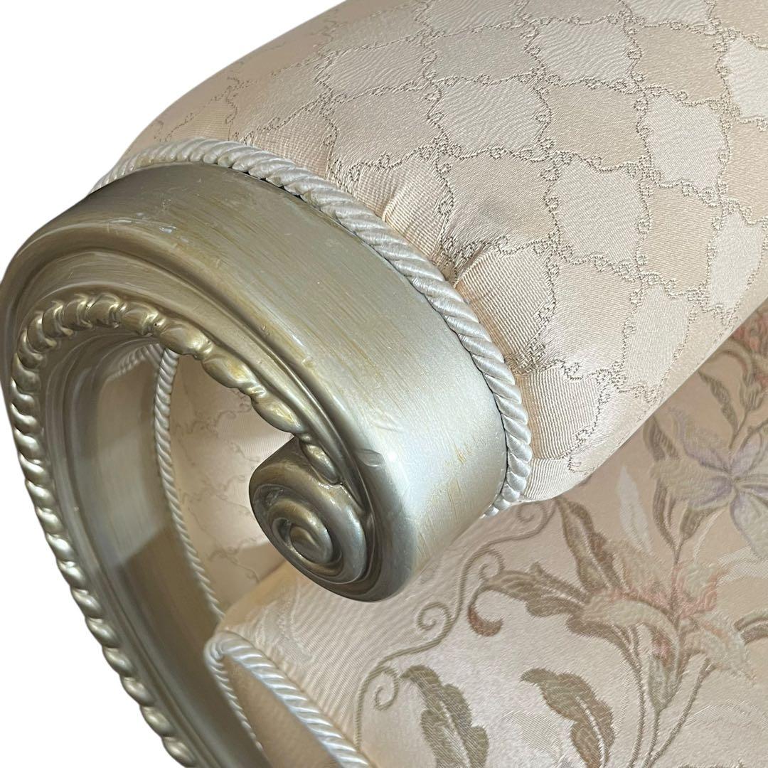 【豪華絢爛】【高級】2人掛けソファ　ファブリック ヨーロッパ　欧風　ラウンジ