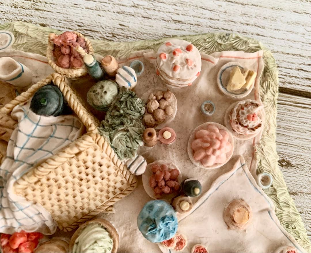 ピクニックブランケット ブランブリーヘッジ フィギュリン 置物