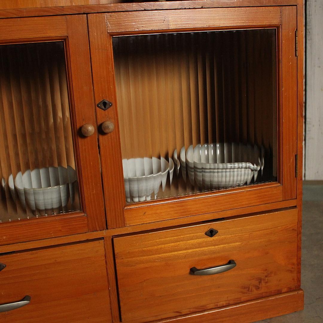 古いモールガラス戸棚　収納棚　小引き出し2杯