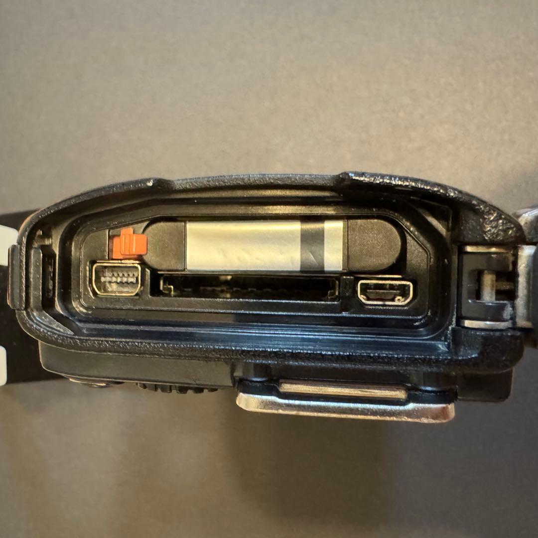 【匿名配送】OLYMPUS Tough TG-860 コンパクトデジタルカメラ