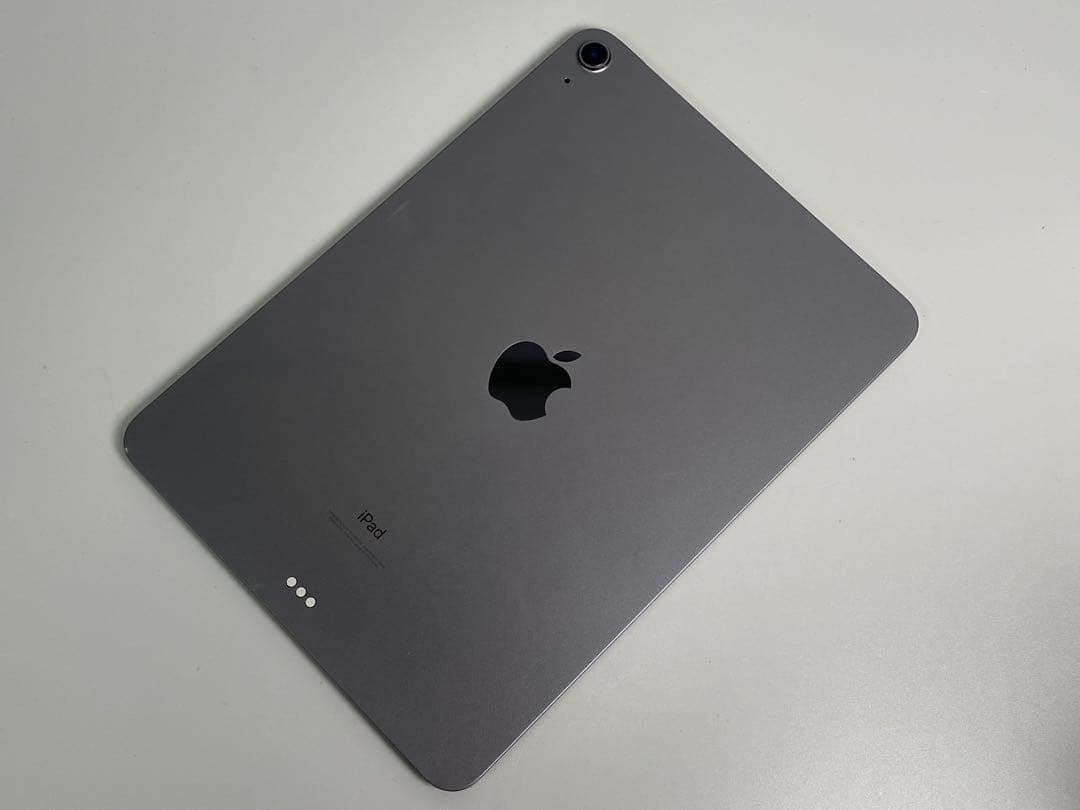 ま*ぃ様 iPad Air 10.9インチ 第４世代 256GB 本体 スペース