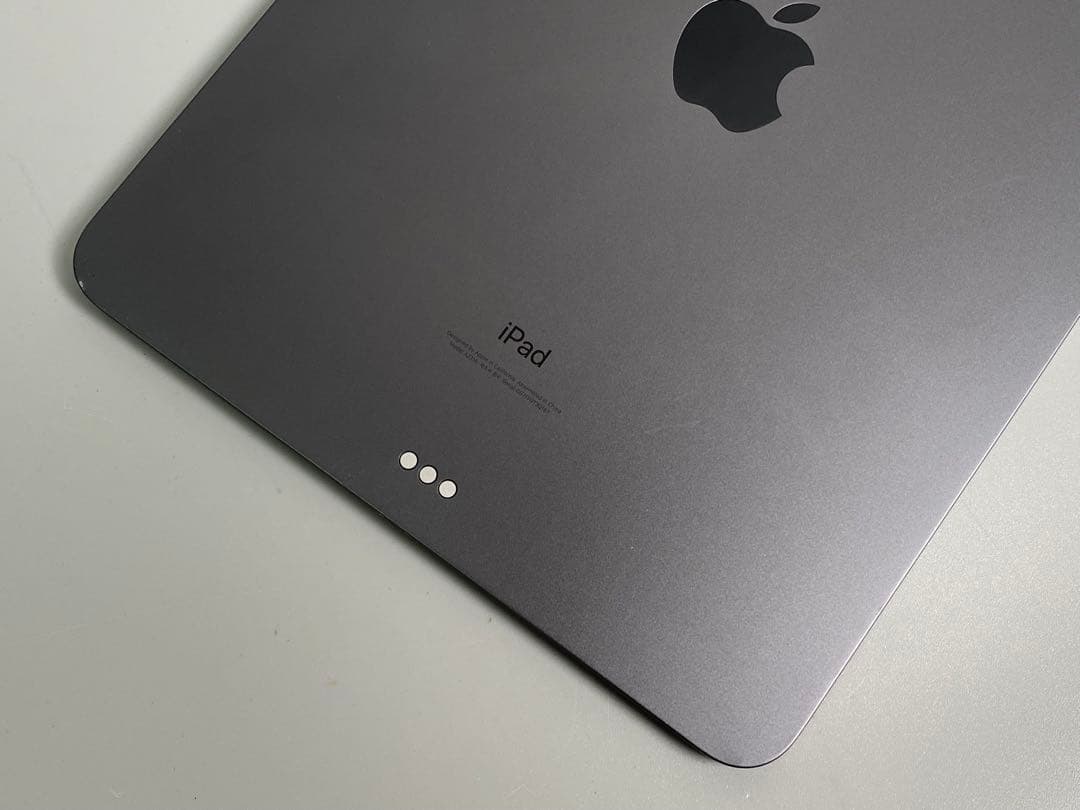 ま*ぃ様 iPad Air 10.9インチ 第４世代 256GB 本体 スペース