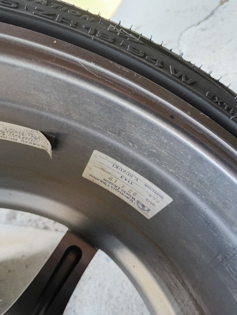 アドバンＴＣ4　2022年　18インチタイヤ付2本　114,3　5Ｈガンメタ①