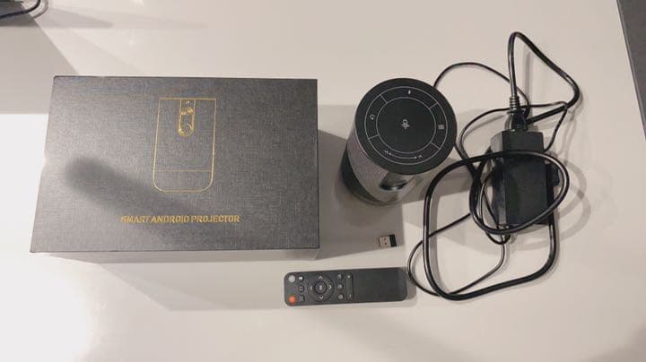 【ハイエンドモデル】ポータブルプロジェクター　シネマージュ