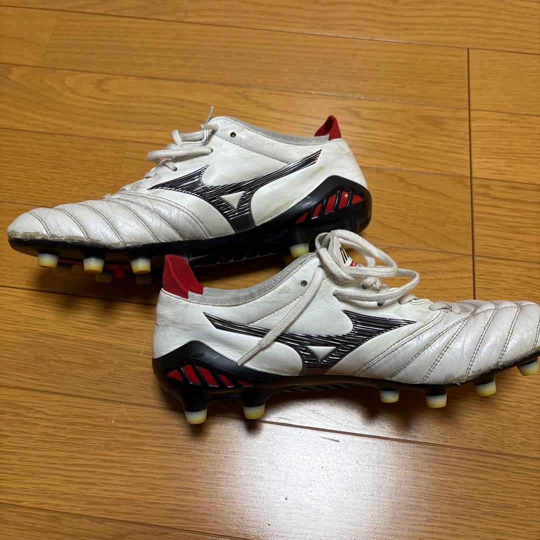 明後日までMizuno Morelia NEO III 　美品　25.5