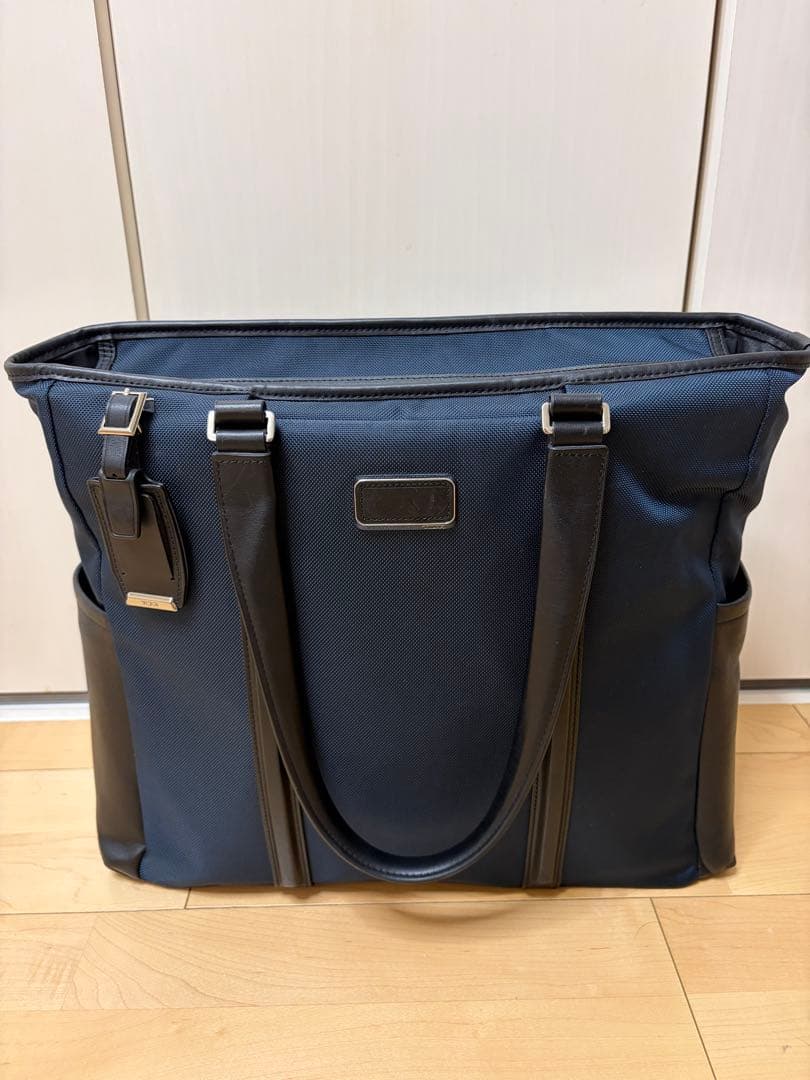 【TUMI】 ノース・サウス・トート