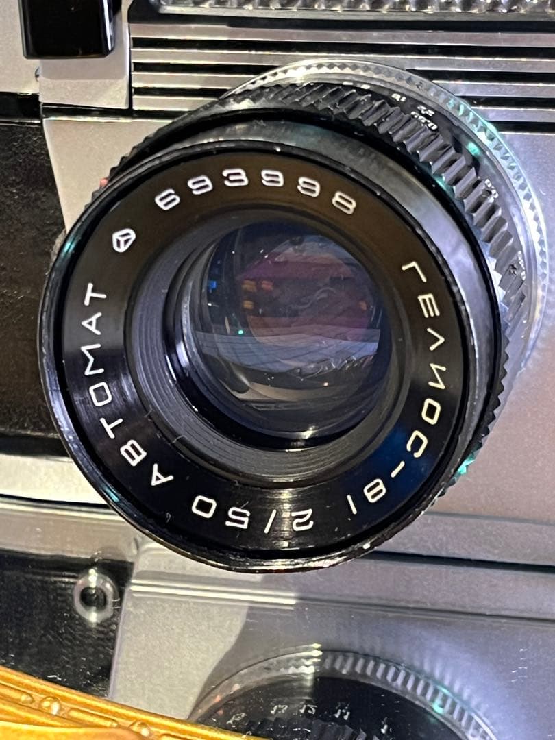 Kiev 10 一眼レフ Helios-81付 アールデコ調デザイン