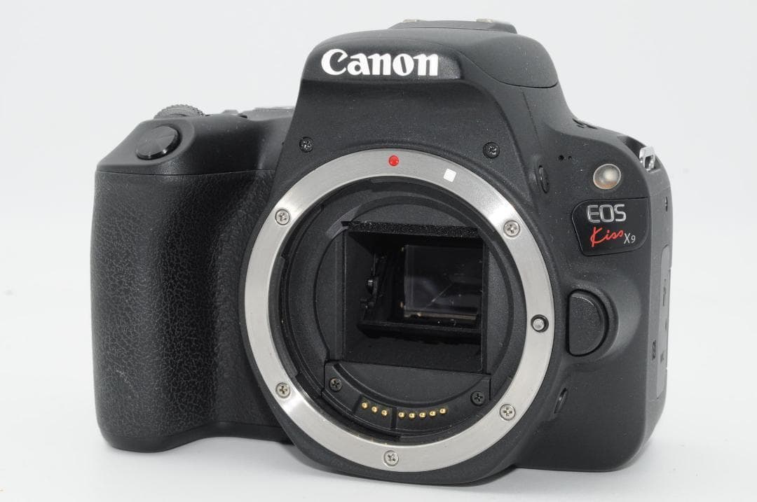 ■新品クラス④■冬SALE■ Canon EOS Kiss x9 ダブルレンズ