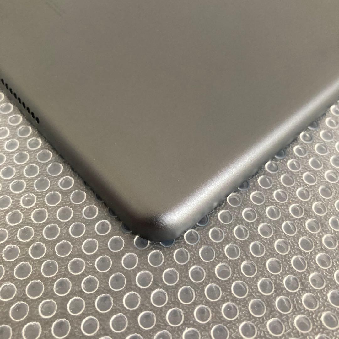 3035【早い者勝ち】iPad7 第7世代 32GB WIFIモデル☆