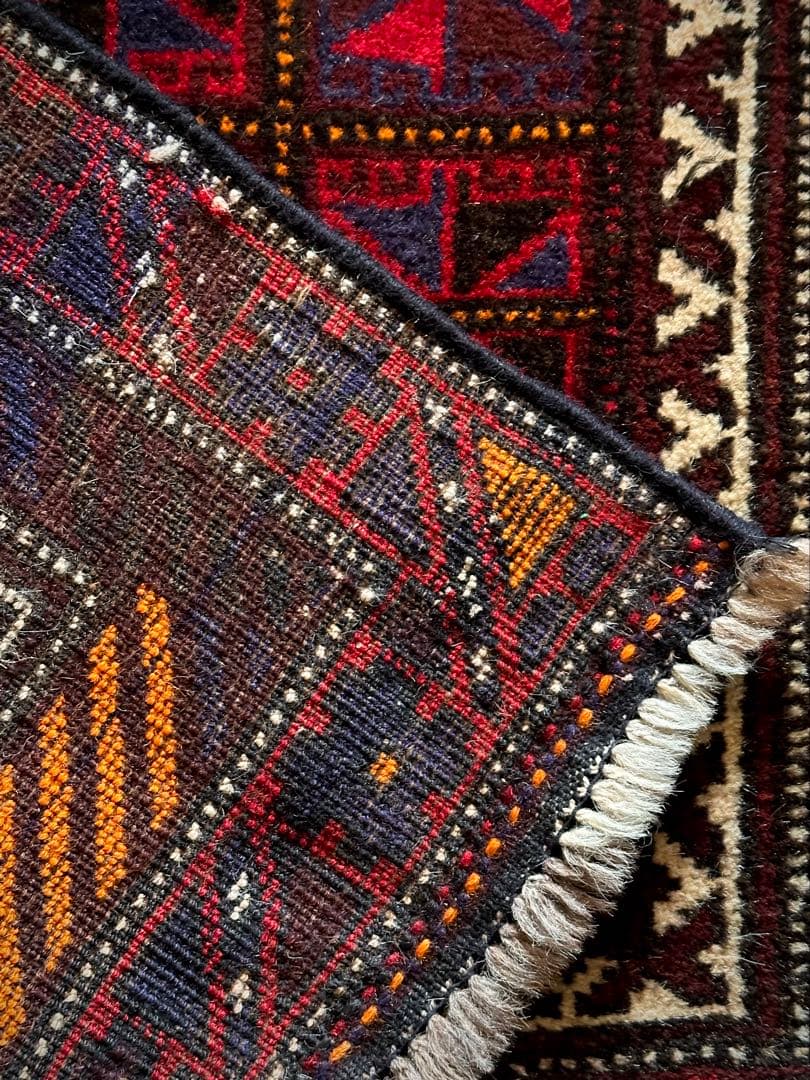 トライバルラグ　ヴィンテージラグ　バルーチ族　アフガンラグ　プリミティブアート