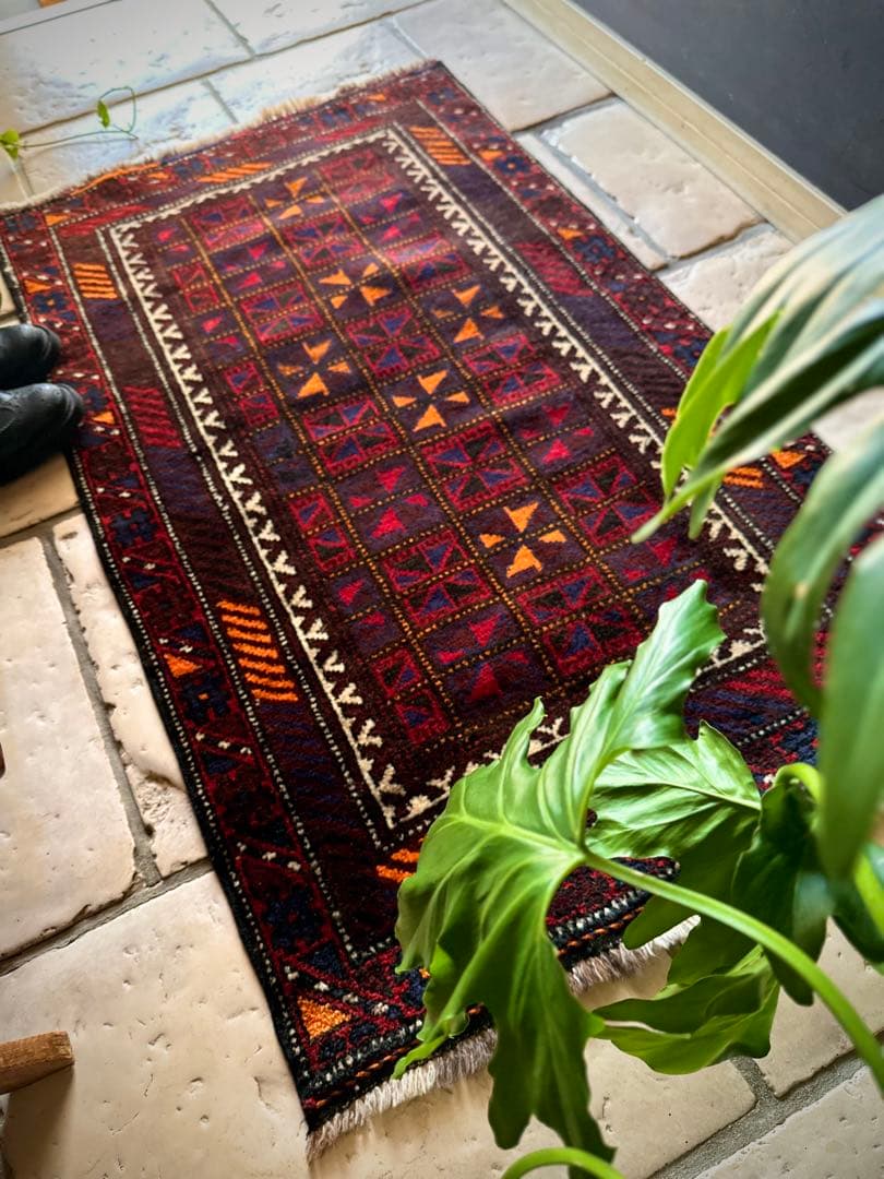 トライバルラグ　ヴィンテージラグ　バルーチ族　アフガンラグ　プリミティブアート