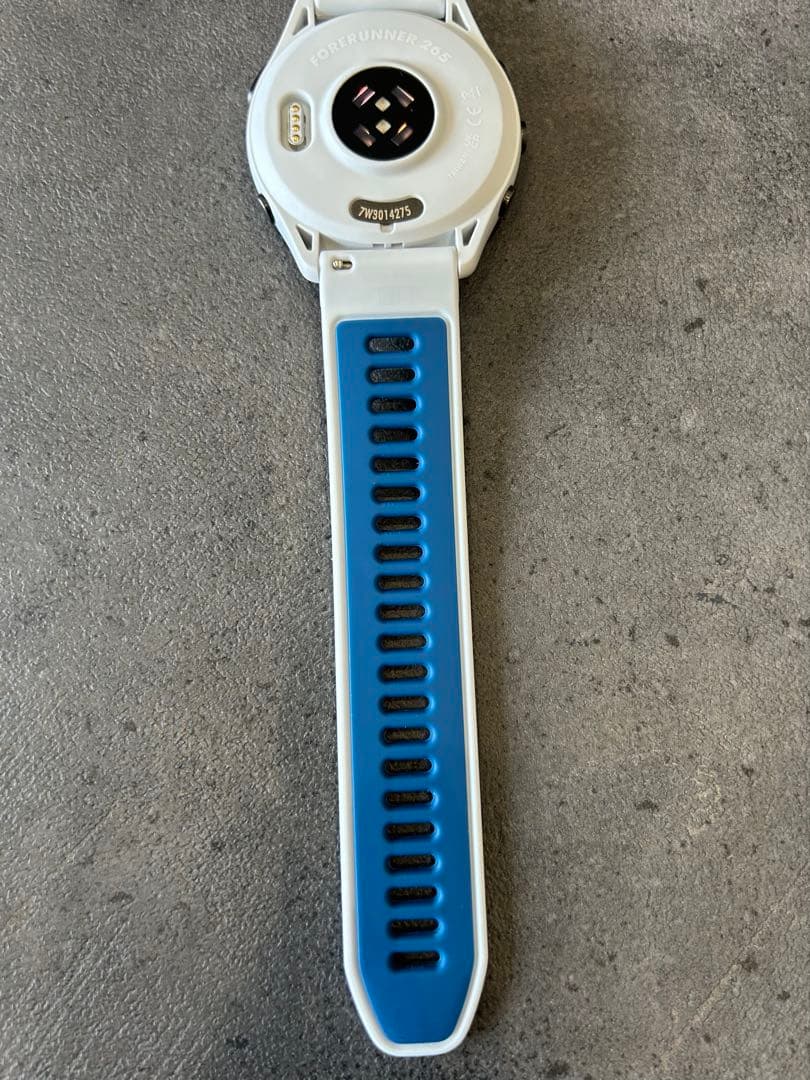 【美品】GARMIN Forerunner 265 Music