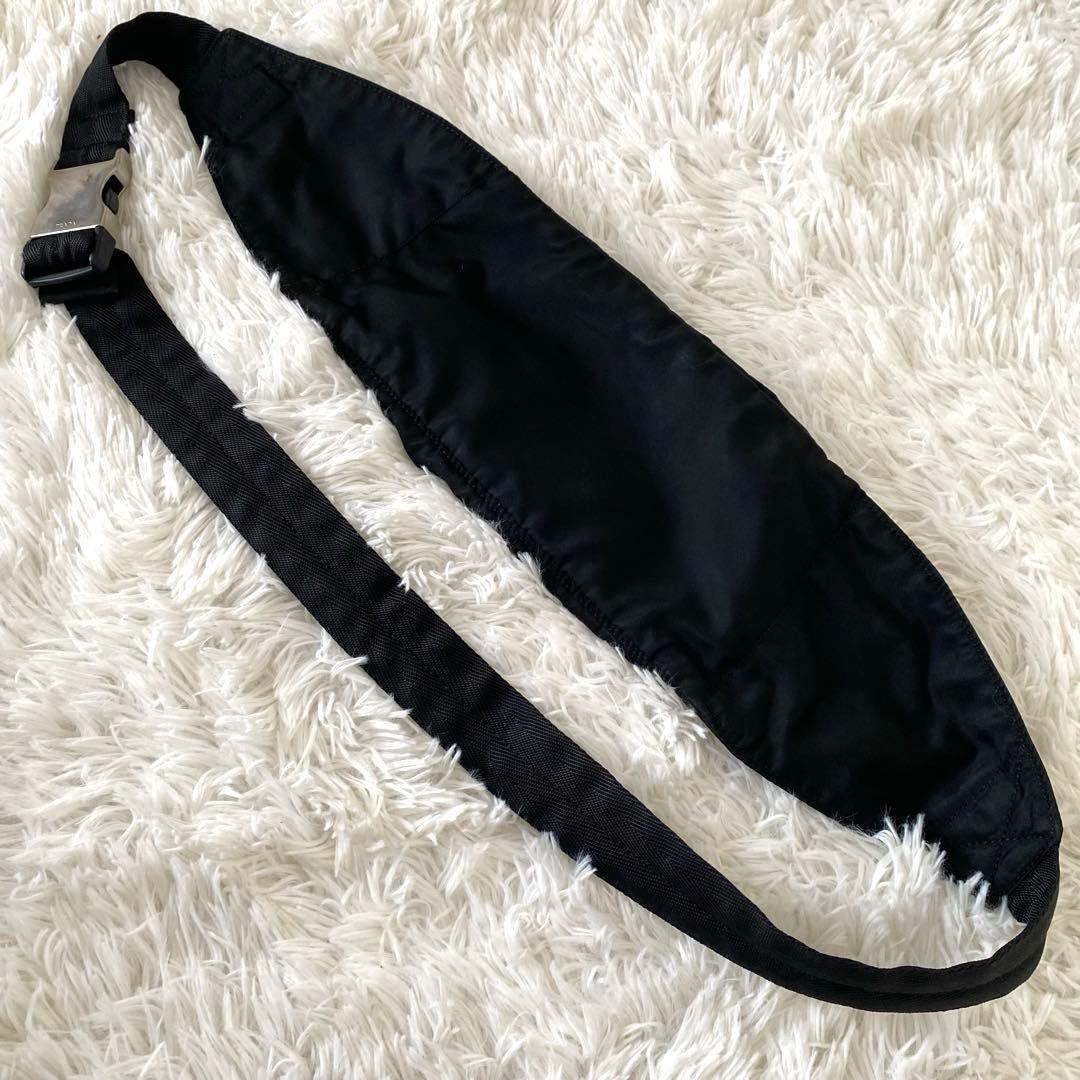 訳あり PRADA プラダ ナイロン ボディバッグ 斜めがけ 三角ロゴ ブラック